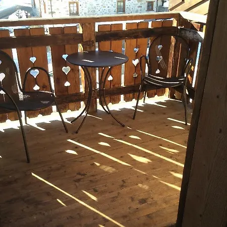 Picchio Apartment *
